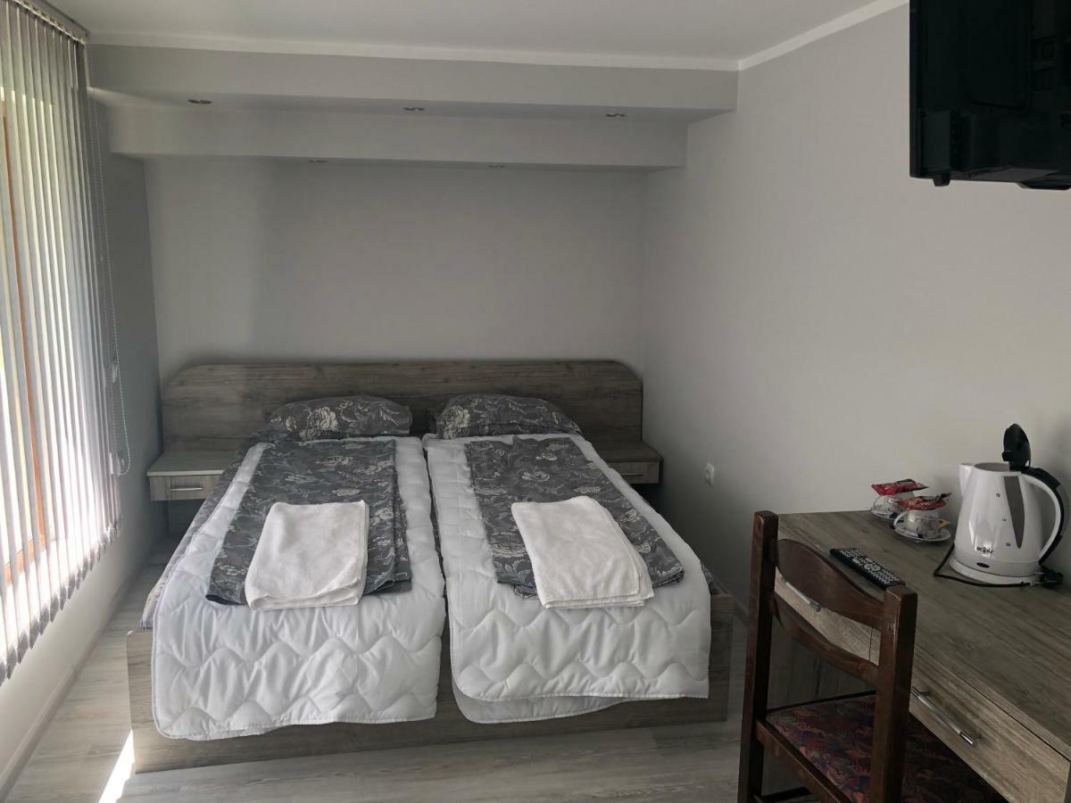 Guest House Rest サパレヴァ・バニャ エクステリア 写真